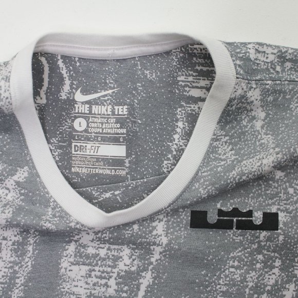 The Nike Tee Dri Fit All Over Print Stretch T Shirt Athletic Running Top sz L - Picture 2 of 3